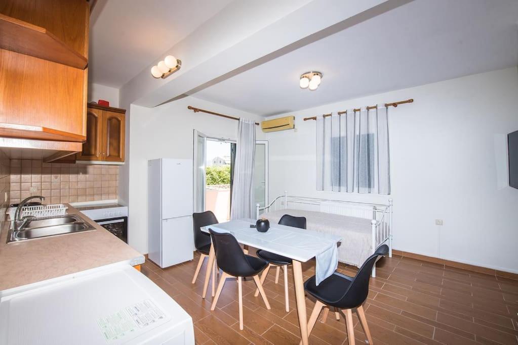 Anna Maria Apartment Lefkada City Екстер'єр фото