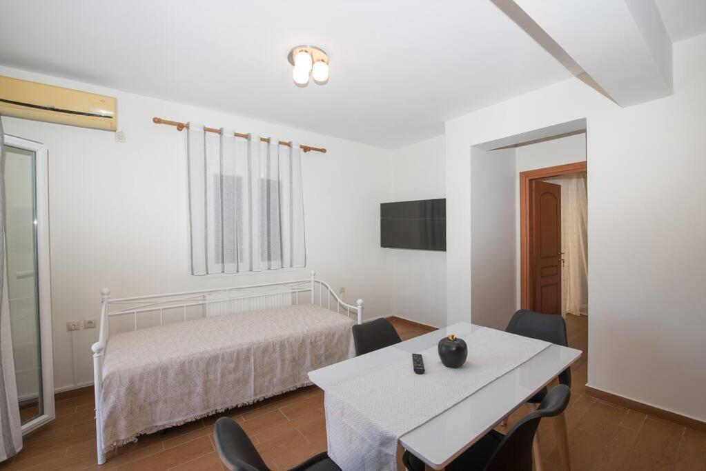 Anna Maria Apartment Lefkada City Екстер'єр фото